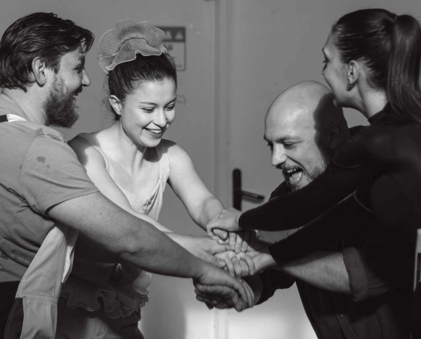 Premijera predstave Cirkus.Doslovno. Na fotografiji: Marijan Josipović, Nikolina Odobašić, Goran Guksić, Ana Ilakovac. Fotografirala Arijana Tomić.